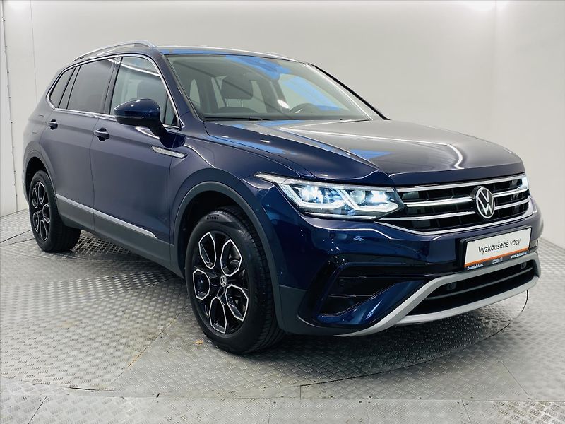 Volkswagen Tiguan Allspace 2,0 TSI DSG 140kW 4x4 - fotka 23 z 24