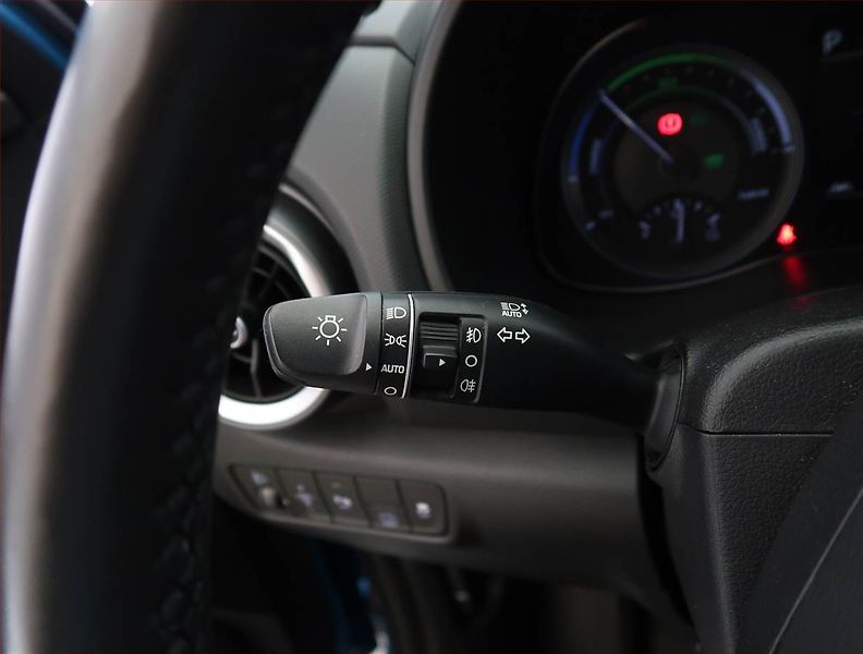 Hyundai Kona (2021) Hybrid, Automat, ČR,1.maj - fotka 21 z 22