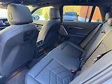 BMW Řada 5 540xD-M PRO-R20-PANO-H&K - náhled 30