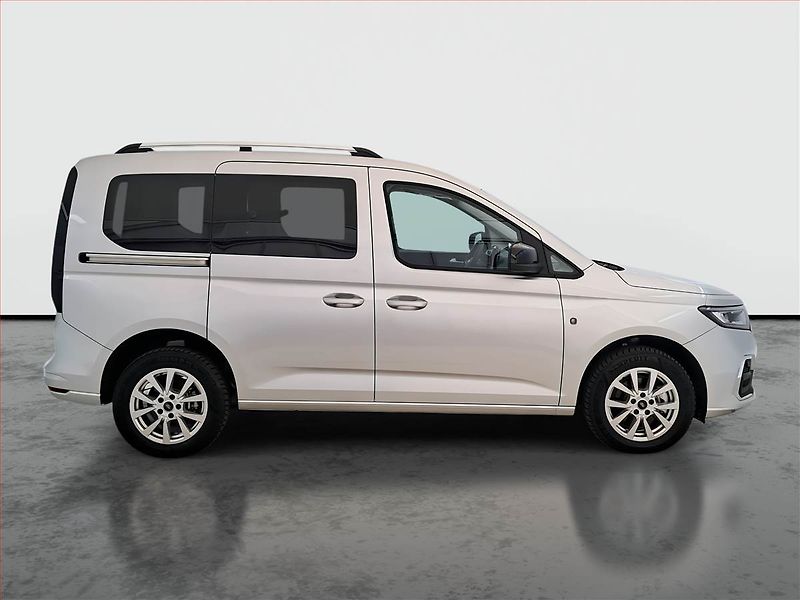 Ford Tourneo Connect (2023) 2.0 EcoBlue - fotka 6 z 21