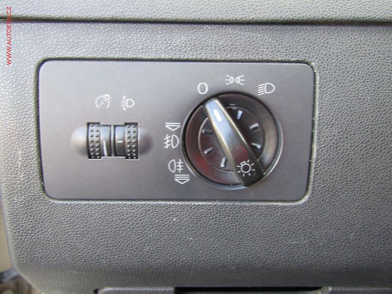 Škoda Fabia (2004) 1.2i, ČR, AC - fotka 14 z 17