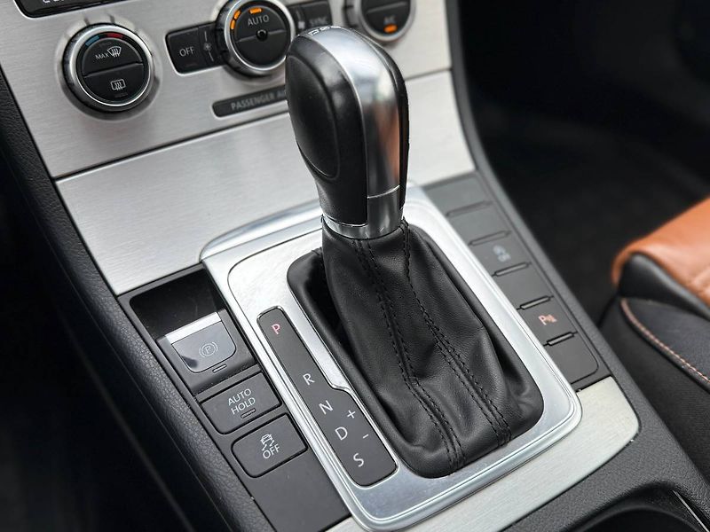 Volkswagen Passat Variant (2013) 2.0 TDI 125 kW Highline DSG - fotka 17 z 23