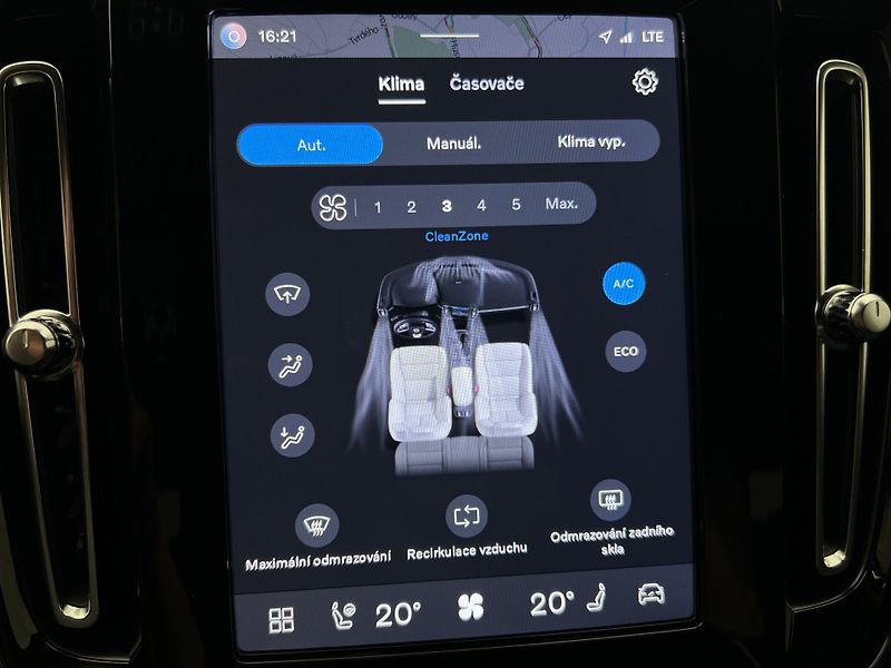 Volvo XC40 RECHARGE CORE AUT - fotka 28 z 46