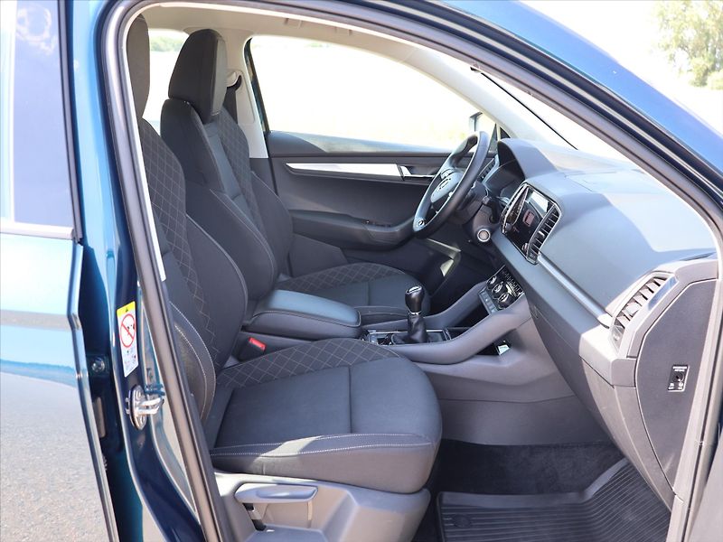 Škoda Karoq 2,0 TDI LED Navi CZ DPH 1.Maj - fotka 12 z 32