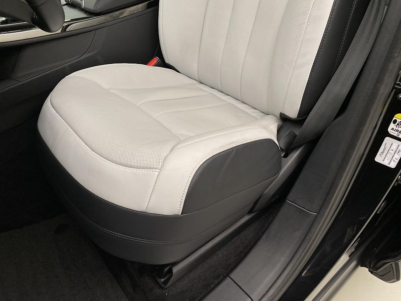Land Rover Range Rover Sport D350 AUTOBIOGRAPHY AUT CZ - fotka 24 z 65