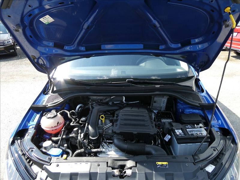 Škoda Fabia 1,0 TSi 70kW STYLE, po servise - fotka 37 z 41