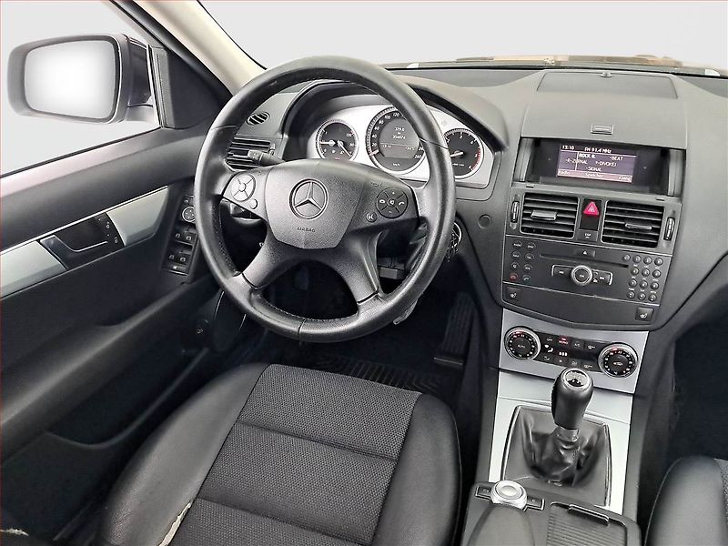 Mercedes-Benz Třídy C (2008) C 320 CDI , Serv.kniha - fotka 7 z 16