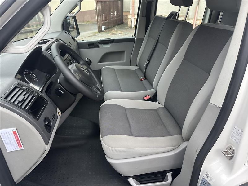 Volkswagen Transporter 2,0 TDI TAŽNÉ - fotka 11 z 20