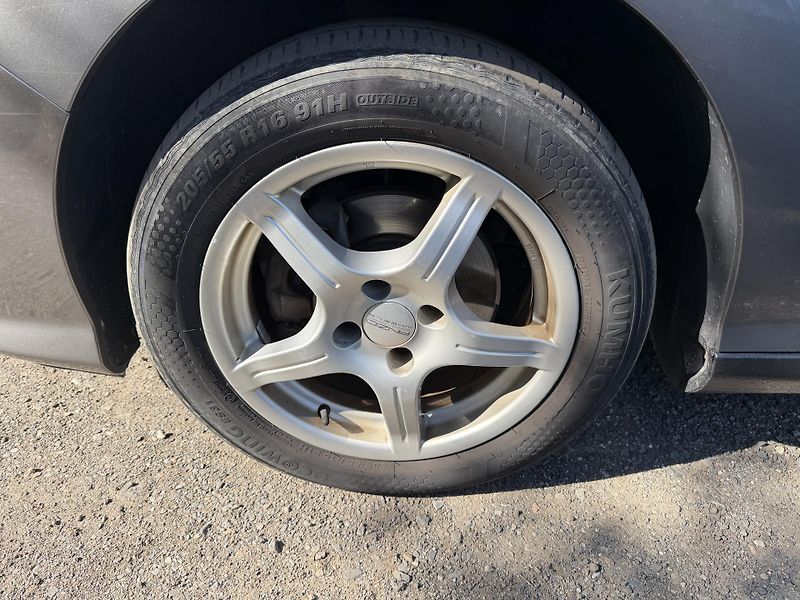 Peugeot 308 1.6 HDI - fotka 21 z 22