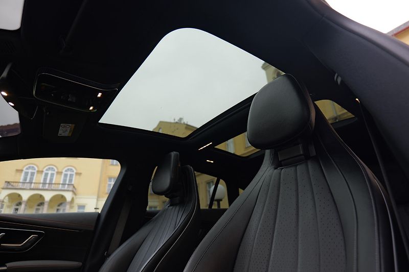 Mercedes-Benz EQS 450+ AMG Pano HuD 360 Venti - fotka 18 z 48