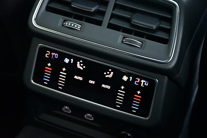 Audi S7 55TDI QUATTRO 4L-ZÁRUKA ČR 1.M - fotka 22 z 44