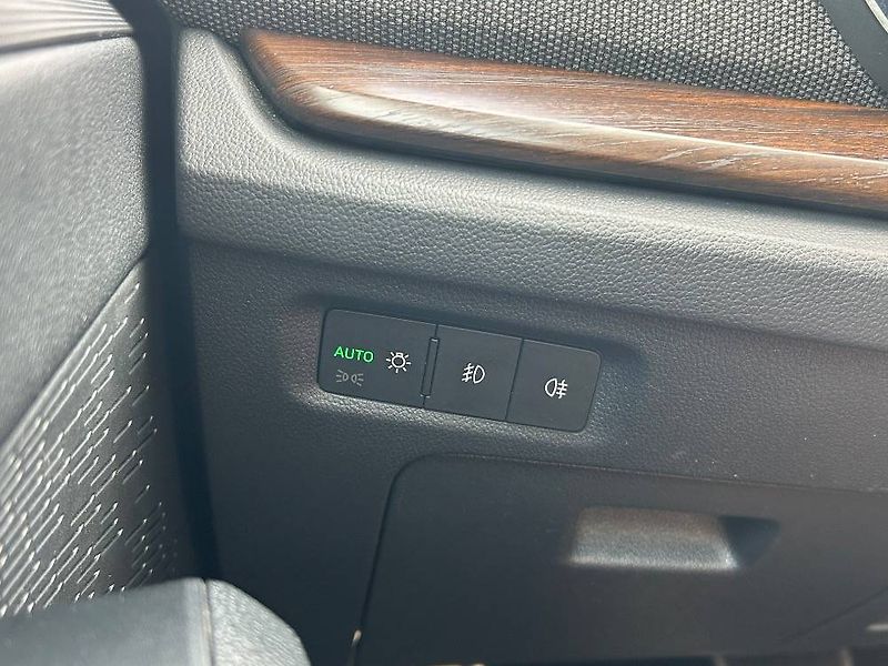 Škoda Octavia Scout 7DSG 4x4 2,0TDI - fotka 20 z 26