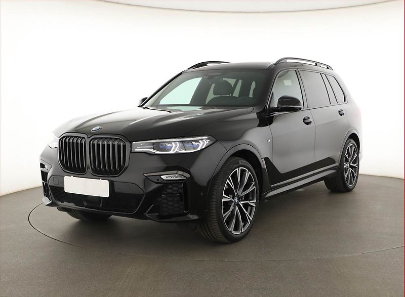 BMW X7 (2021) xDrive40d - fotka 2 z 20