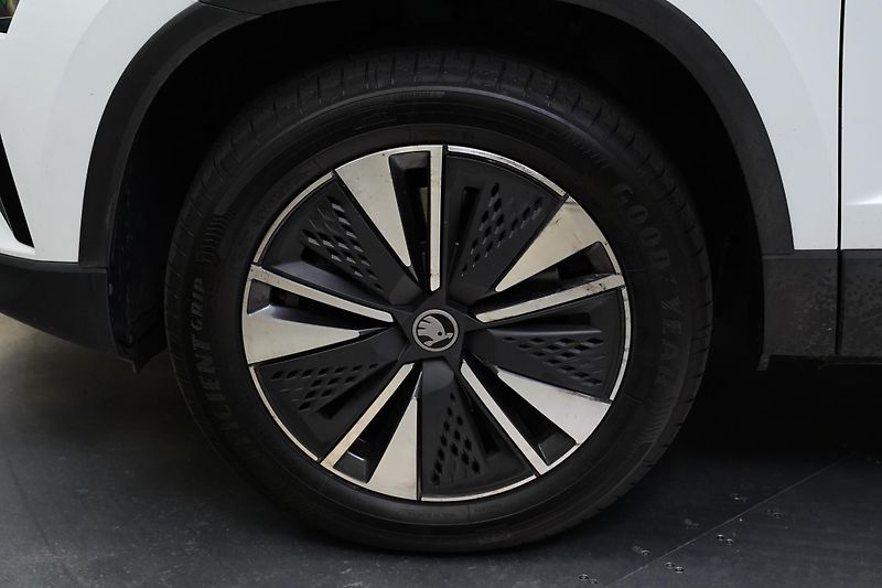 Škoda Karoq - fotka 10 z 29