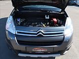 Citroën Berlingo 1,6 BHDi,73kW,NovéČR,Serv.kn. - náhled 19