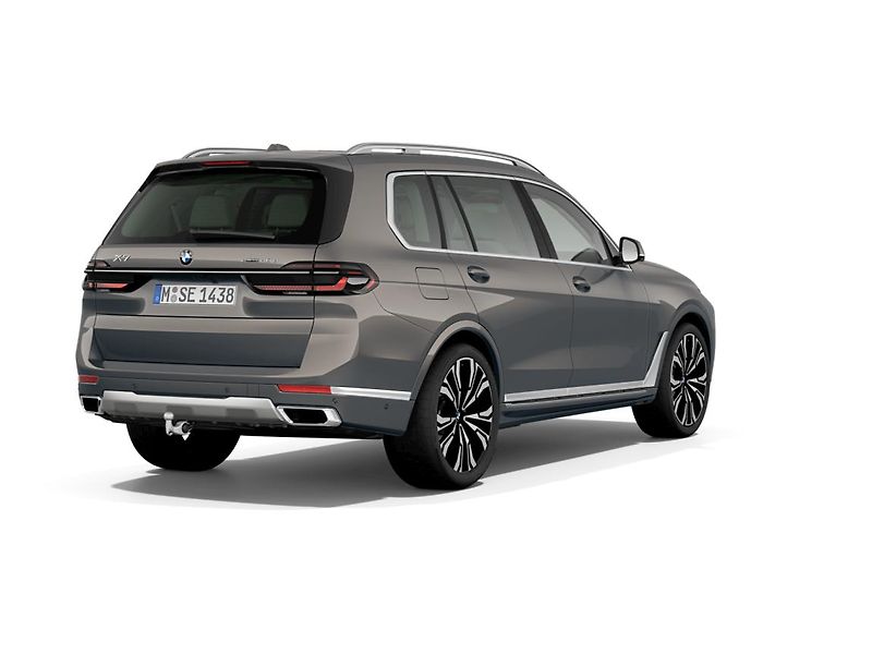 BMW X7 xDrive40d - fotka 2 z 6