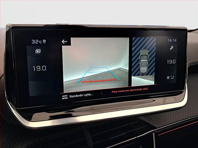 Peugeot 2008 (2021) GT 1.2 PureTech, Serv.kniha - fotka 17 z 19