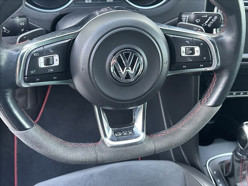 Volkswagen Polo 1,8 TSI 192PS  GTI DSG - fotka 31 z 51