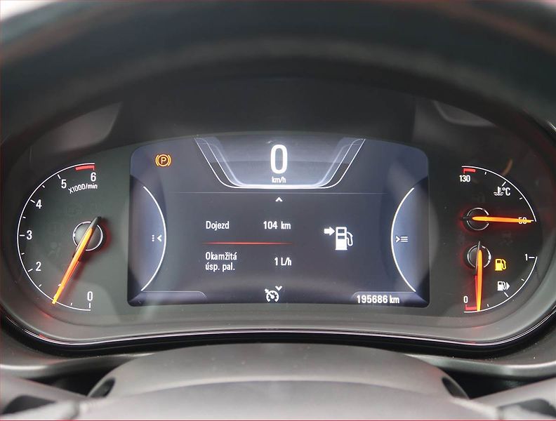 Opel Insignia (2014) OPC Line 2.0 CDTI, Navi - fotka 11 z 15