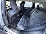 Volvo XC60 B5 AWD PLUS/360/1 maj/ + kola - náhled 21