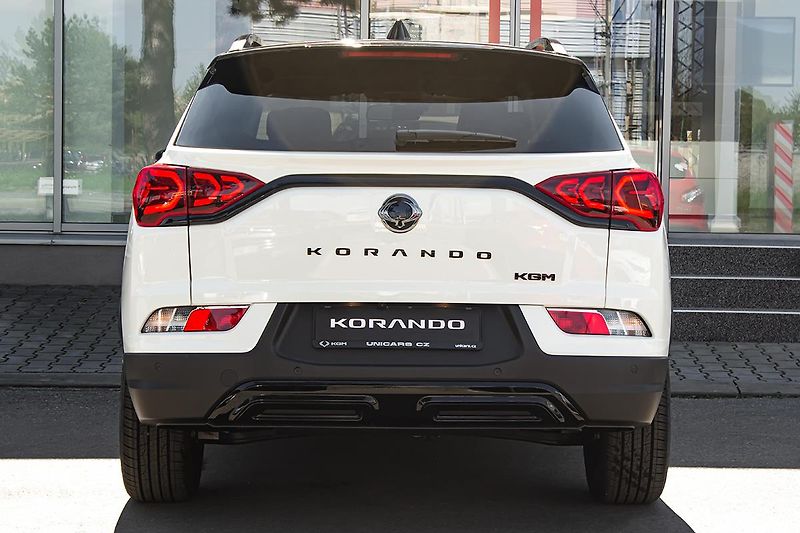 KGM Korando (2026) 1,5 GDI AT 2WD STYLE+ ACC - fotka 6 z 19