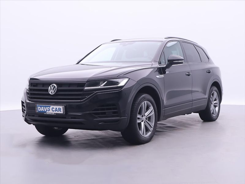 Volkswagen Touareg 3,0 TDI 170kW DSG 4M LED CZ - fotka 3 z 31