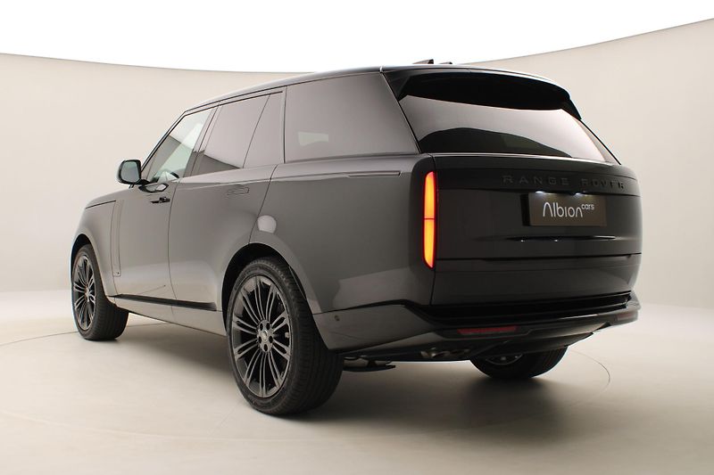 Land Rover Range Rover P530 AUTOBIOGRAPHY REZERVACE - fotka 4 z 66