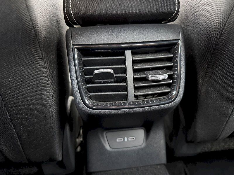 Škoda Fabia (2025) 1.5 TSI 110kW DSG Monte Carlo - fotka 26 z 35