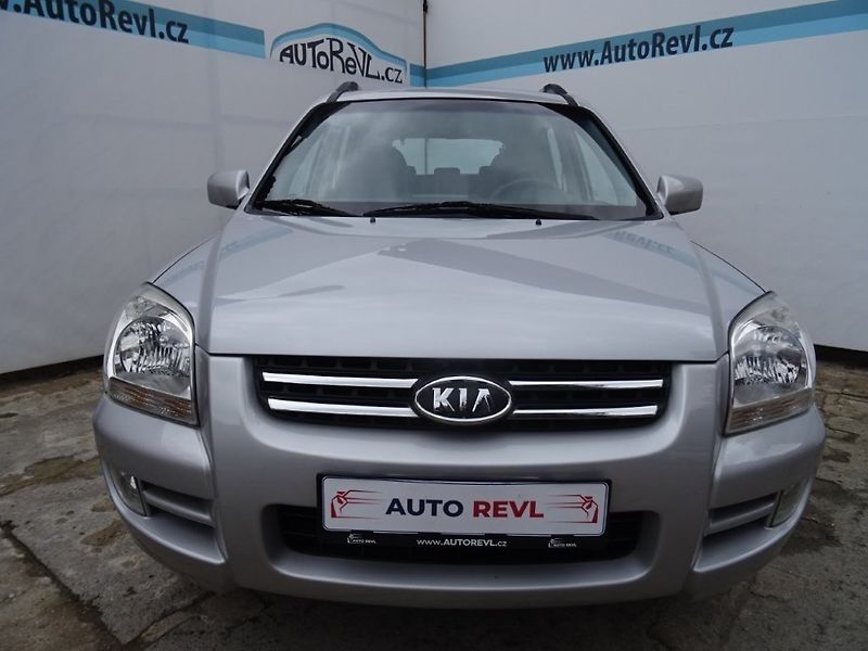Kia Sportage (2006) 2.0i,104kW,4X4,ALU - fotka 19 z 20