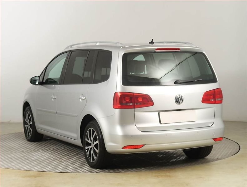 Volkswagen Touran (2011) Comfortline 2.0 TDI - fotka 4 z 19