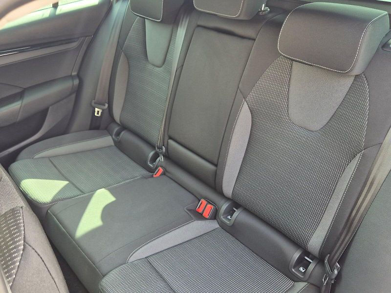 Škoda Octavia (2025) kombi Selection 1.5. TSI 110 k - fotka 16 z 33
