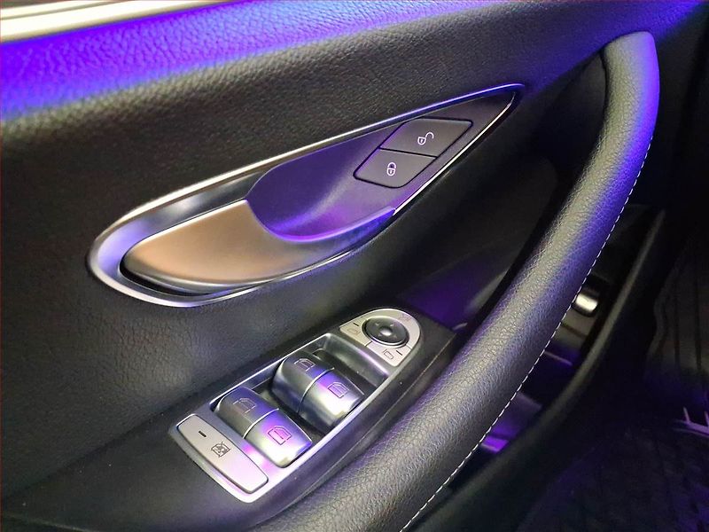 Mercedes-Benz Třídy E (2018) E 200 - fotka 18 z 23