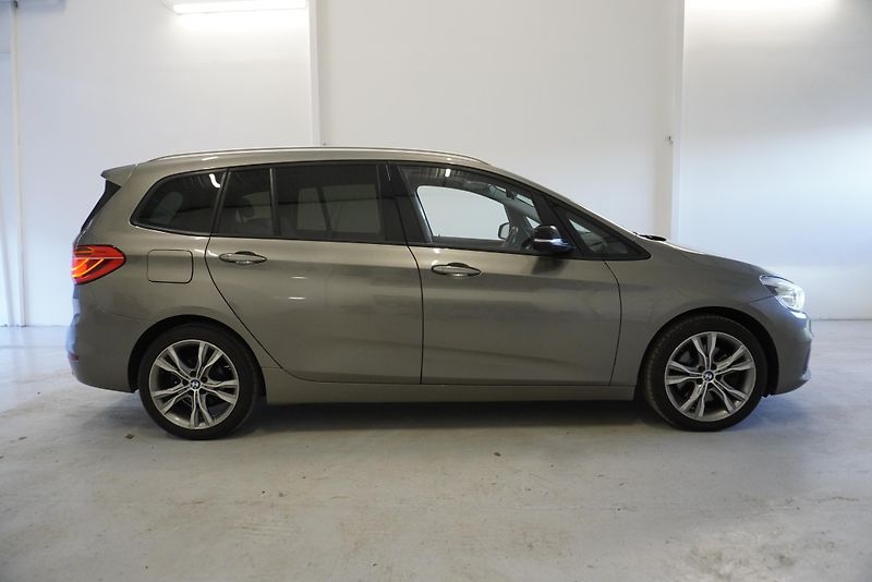 BMW Řada 2 2,0 GRAN TOURER - fotka 4 z 33