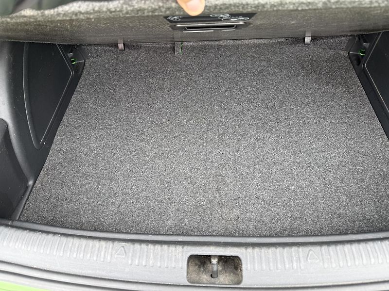 Škoda Rapid 1,6TDI 77kW Po Rozvodech - fotka 8 z 23