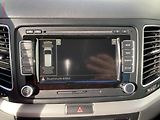 Volkswagen Sharan (2012) 2.0 TDi, Match, xenon - náhled 18