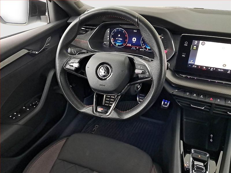Škoda Octavia (2021) RS 2.0 TDI - fotka 7 z 18