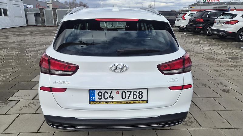Hyundai i30 1.6CRDi 1.maj CZ záruka DPH - fotka 6 z 21