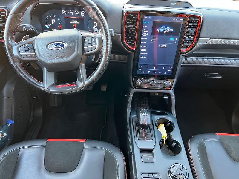 Ford Ranger (2023) RAPTOR 215kW TAŽNÝ ASIST 1CZ - fotka 10 z 29