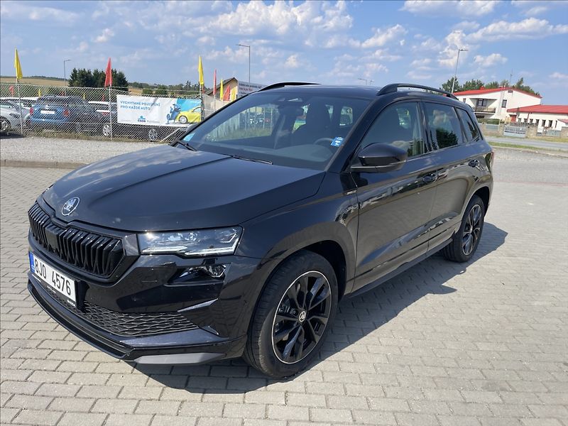 Škoda Karoq 1,5 TSi 110kw SPORTLINE 1maj C - fotka 31 z 36
