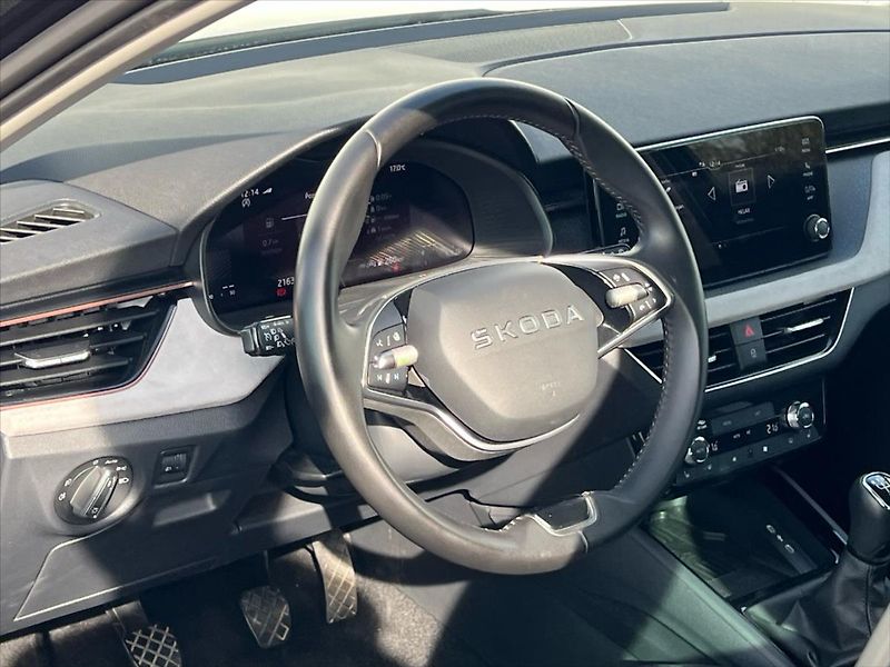 Škoda Scala 1,0 TSi 85kW TOP SELECTION - fotka 10 z 29