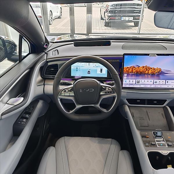 BYD Sealion 7 Excellence AWD - fotka 9 z 9