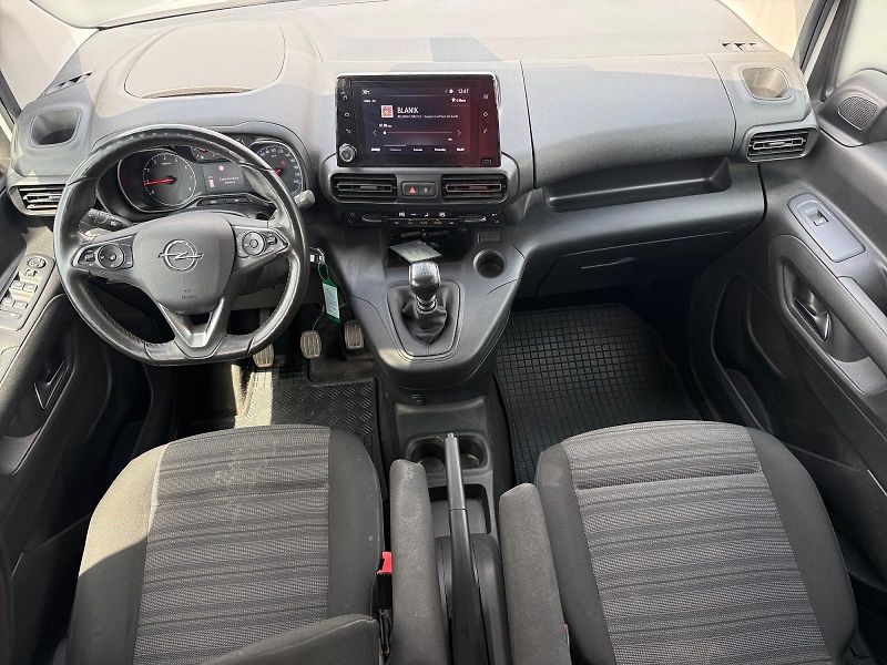 Opel Combo (2022) ELEGANCE+ 1.5CDTI 96kW TAŽNÉ - fotka 9 z 11