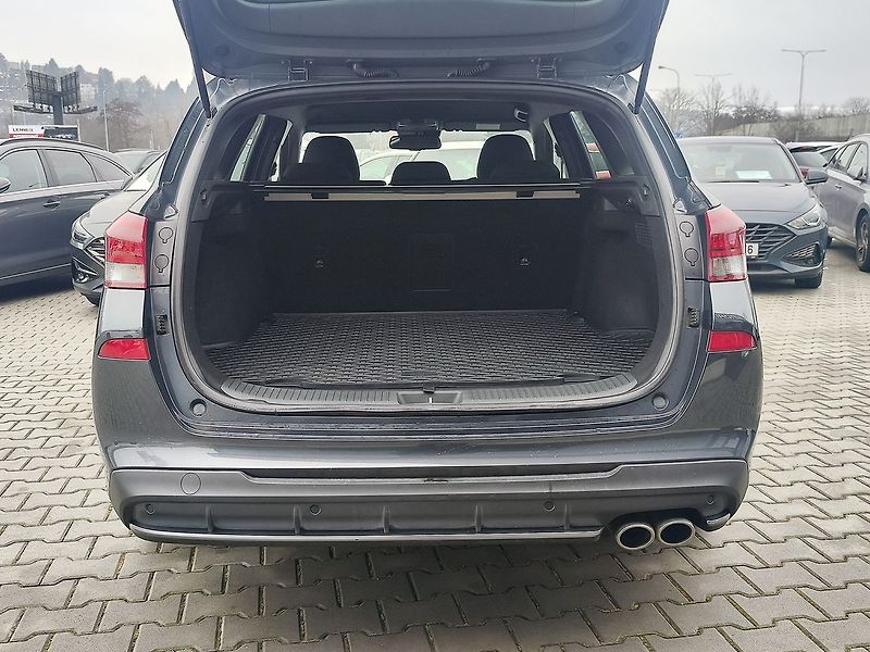 Hyundai i30 1.5 T-GDI/117kW N-Line DCT - fotka 9 z 32