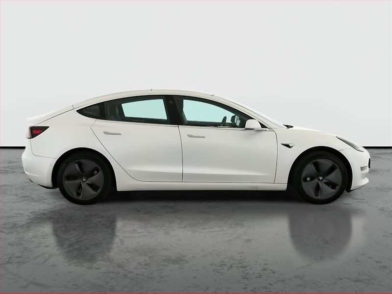 Tesla Model 3 (2019) Std Range Plus 52kWh, SoH 79% - fotka 6 z 22
