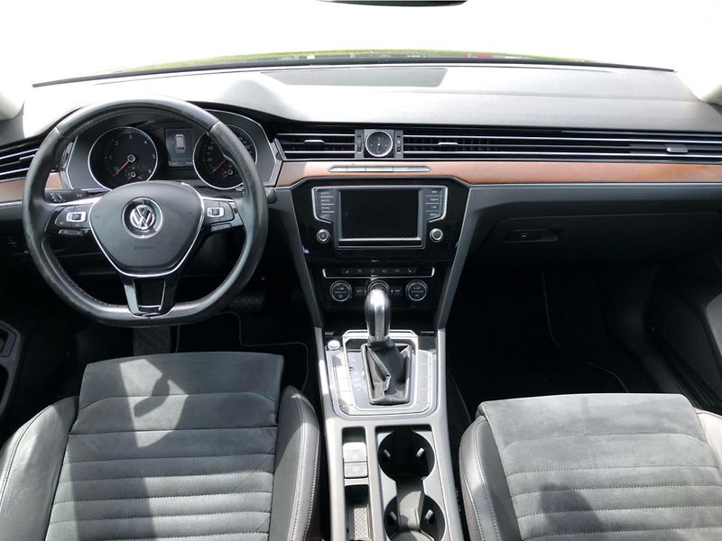 Volkswagen Passat 2.0 TDI DSG6° - fotka 5 z 29