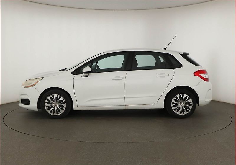 Citroën C4 (2012) 1.4 16V, ČR,1.maj, dobrý stav - fotka 3 z 12