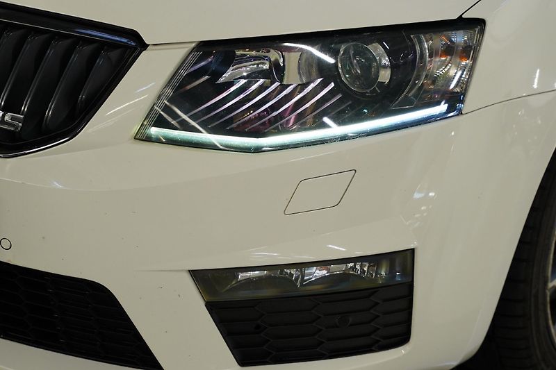Škoda Octavia - fotka 9 z 27