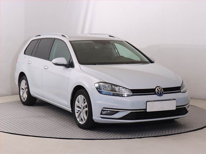 Volkswagen Golf (2018) 1.6 TDI, Automat, Serv.kniha - fotografie inzerátu