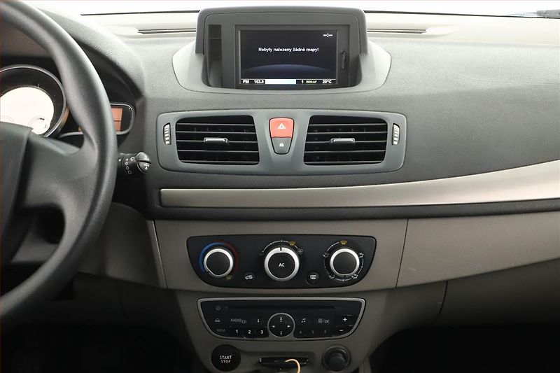 Renault Mégane (2011) 1.6 16V, nová STK, slušný stav - fotka 9 z 11