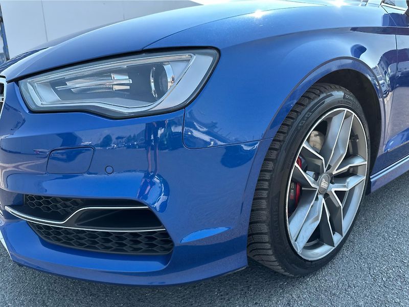 Audi S3 Cabrio 2.0 TFSI 221kW Quattro - fotka 16 z 23